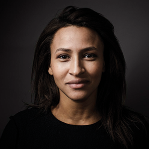 Leonie Simaga © DR